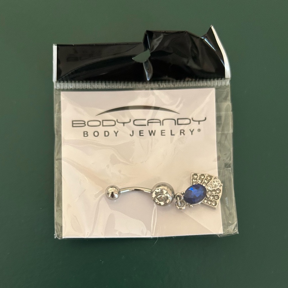 belly button ring - Picture 4 of 4